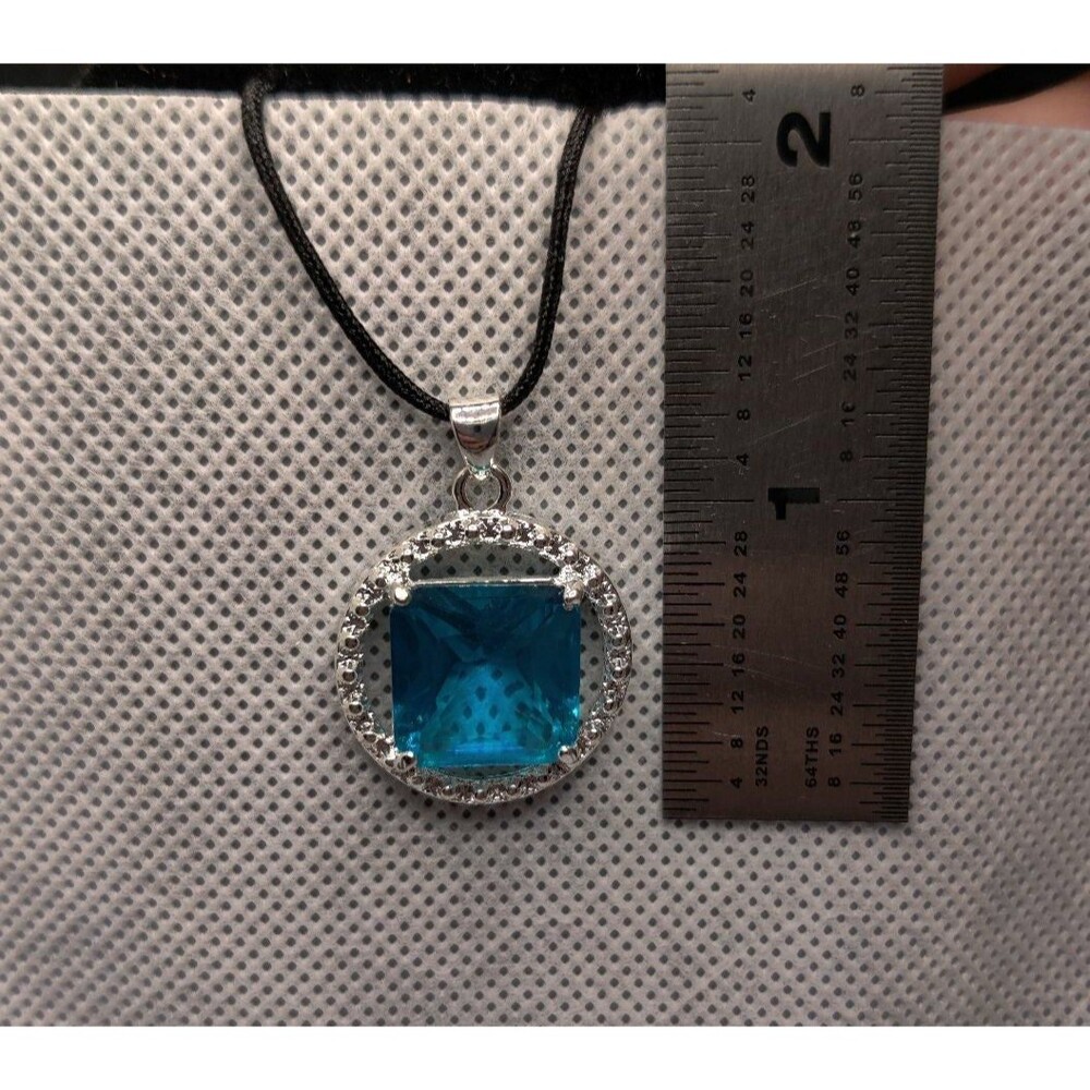 925 Blue Rhinestone Pendant - Picture 3 of 4